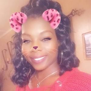 Meet your Posher, Pamela